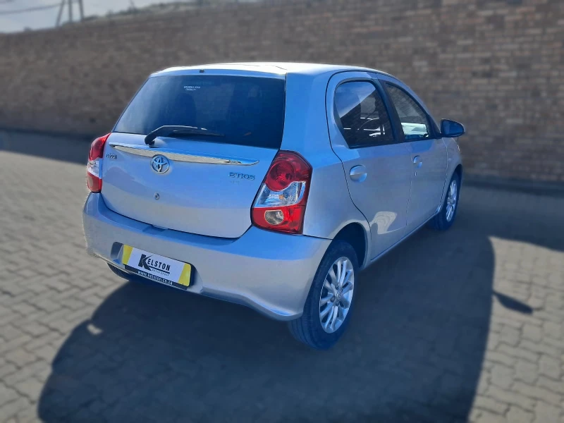 2018 Toyota Etios 1.5 Sprint Hb