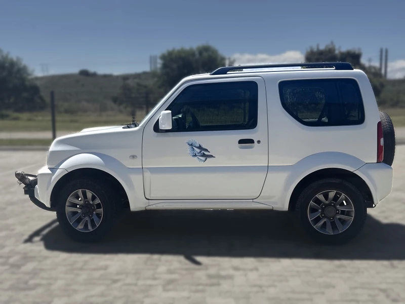2017 SUZUKI JIMNY 13