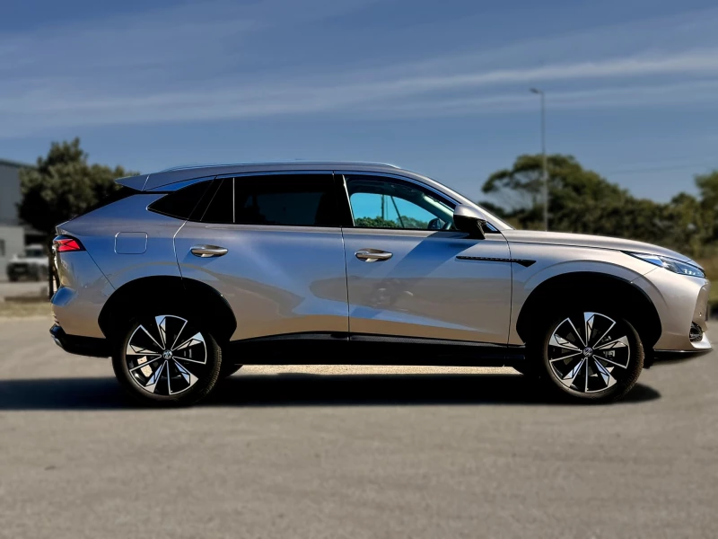 2025 Mg Hs Luxury 1.5t A/t
