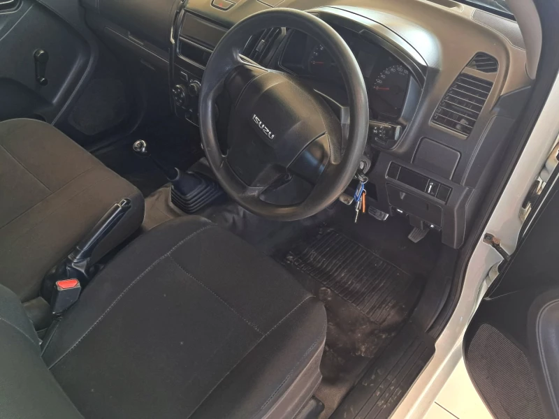 2024 Isuzu D-max 250c Single Cab Base 58kw