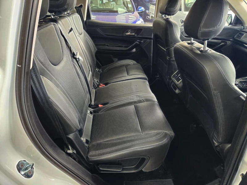 2026 Mahindra Xuv 700 2.0 6at Ax7l 7s