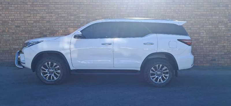 2022 Toyota Fortuner 28gd-6 Vx At