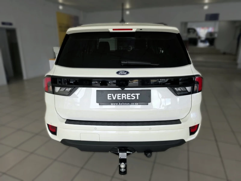 FORD EVEREST 2.0L SIT ACTIVE 4X2 10AT