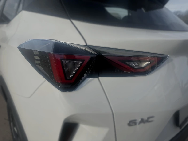 GAC GS3 EMZOOM 1.5T PETROL DCT 4X2 COMFORT