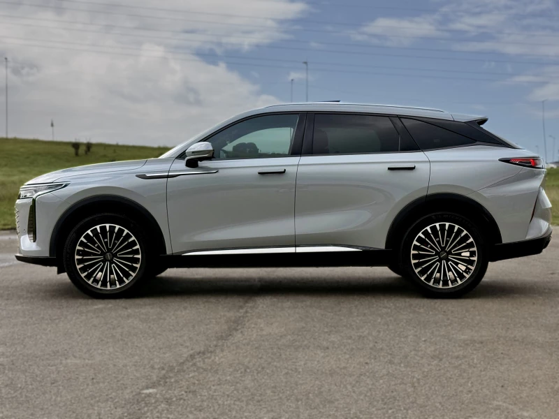 2025 Omoda C9 Awd Explore