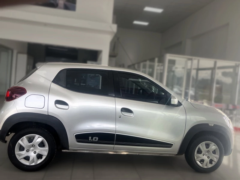 2022 Renault Kwid 10 Dynamique Zen 5 Door Manual