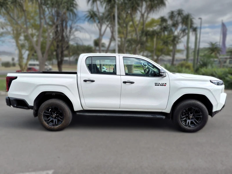 2026 Toyota Hilux 28 Gd-6 Rb Raider At Pu Dc