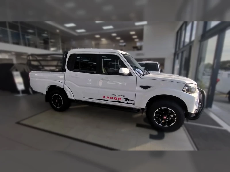 2026 Mahindra Pik Up 22 Mhawk Dc 4x2 S11 At Karoo