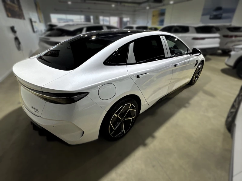 BYD SEAL PERFORMANCE AWD