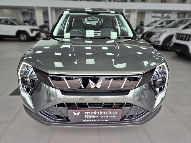 MAHINDRA XUV3X0 1.2T MX3 MT