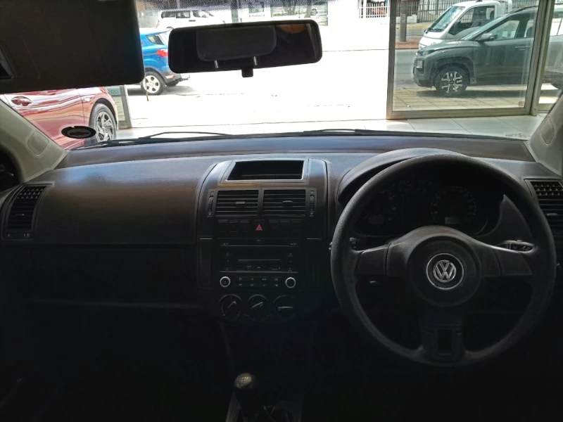 2017 Volkswagen Polo Vivo Sedan 1.4 Conceptline