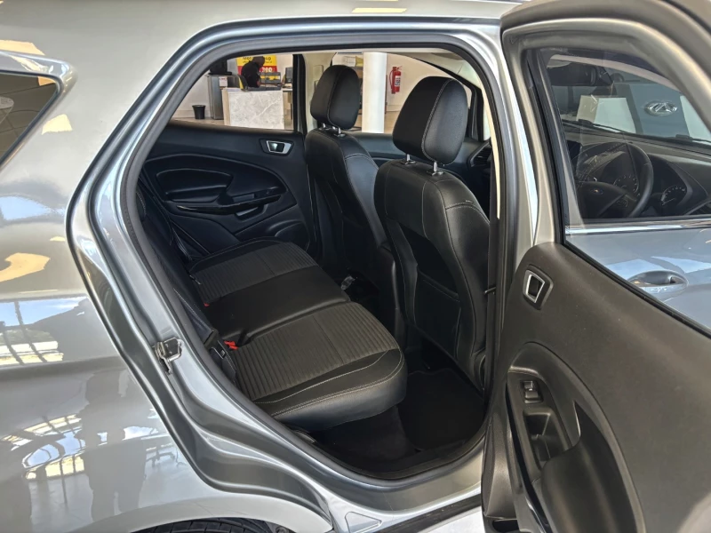 2021 Ford 1.0 Ecoboost Titanium 6at