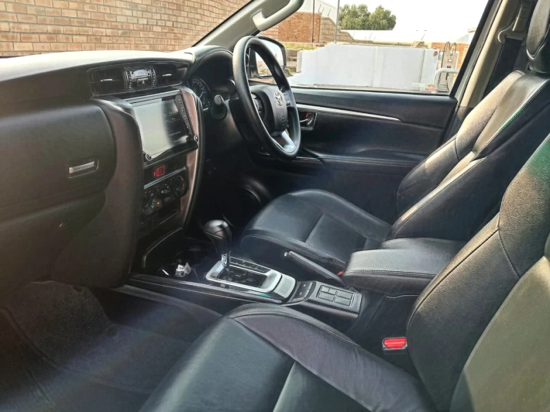 2022 Toyota Fortuner 2.4 Gd-6 Rb At