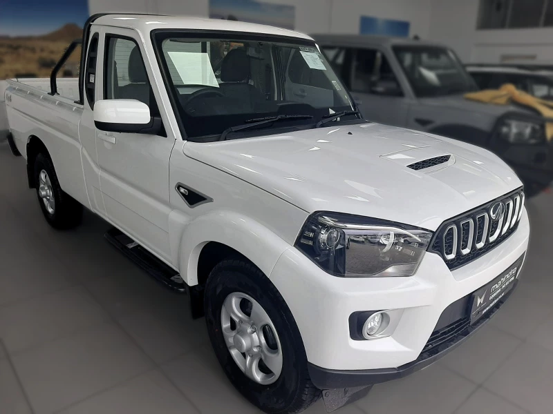 MAHINDRA PIK UP 2.2 MHAWK SC 4X4 S6 REFRESH