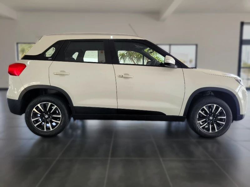 2022 Suzuki  Vitara Brezza 15 Glx At