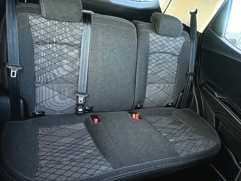 2026 Mahindra Xuv3x0 1.2t Mx2 Mt