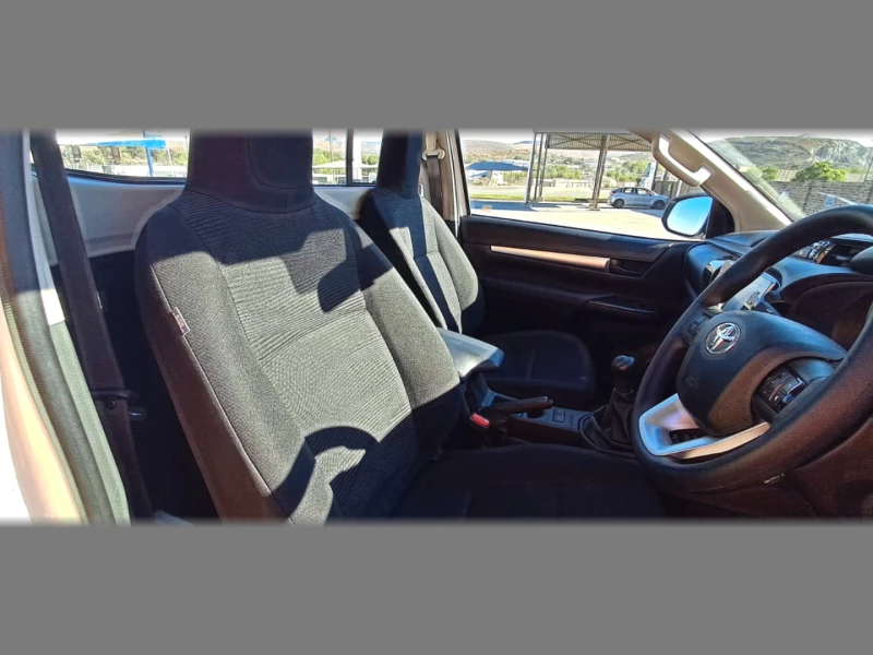TOYOTA HILUX SINGLE CAB 2.4 GD-6 RB RAIDER 6MT 