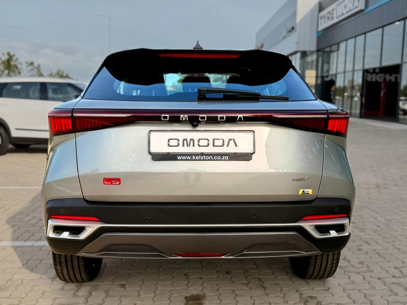 OMODA C5 HEV