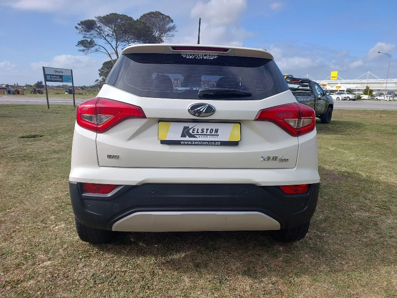 2021 Mahindra  Xuv 300 W8 Diesel