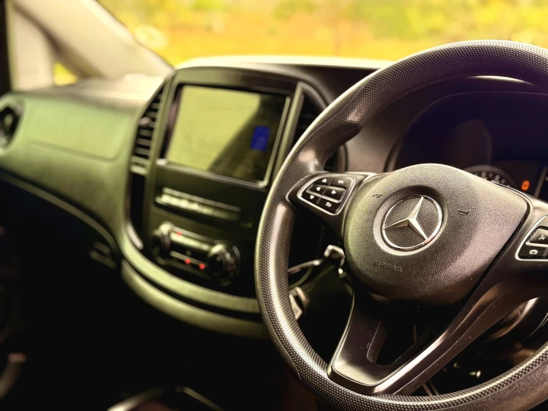 2022 Mercedes  Mercedes-benz Vito 116 22 Cdi Tourer Pro At