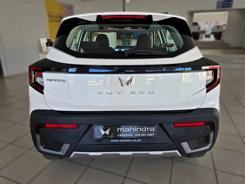 MAHINDRA XUV3X0 1.2T MX2 MT