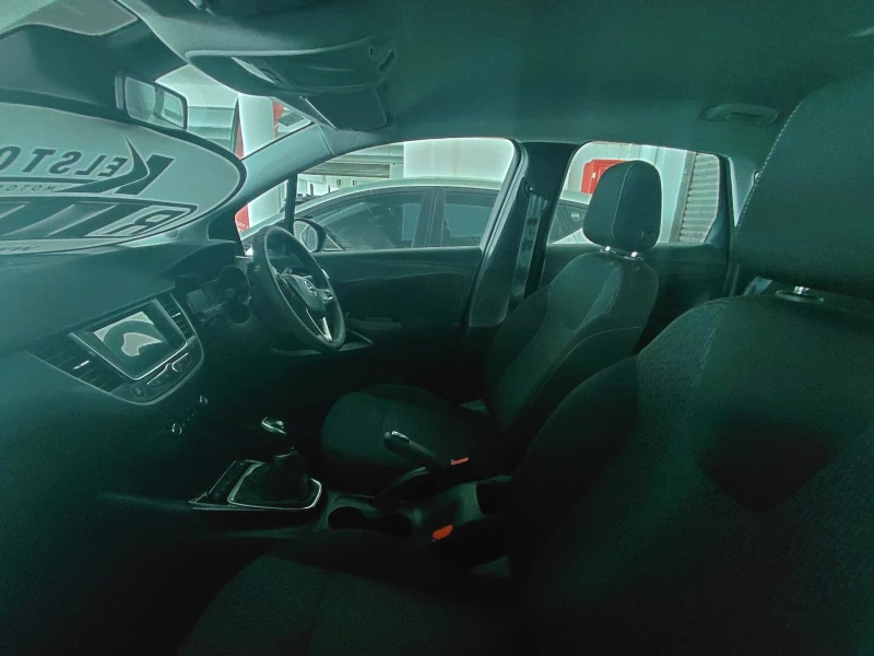2022 Opel Crossland 12