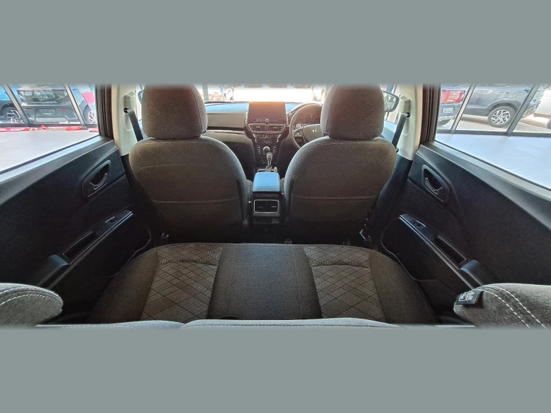 MAHINDRA XUV3X0 1.2T MX3 AT