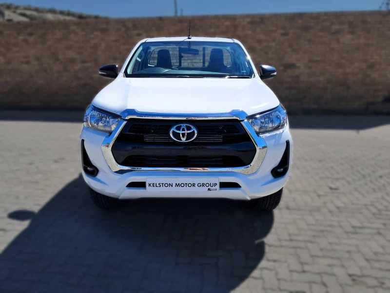 TOYOTA  HILUX SC 24GD6 4X4 RAI 6MT