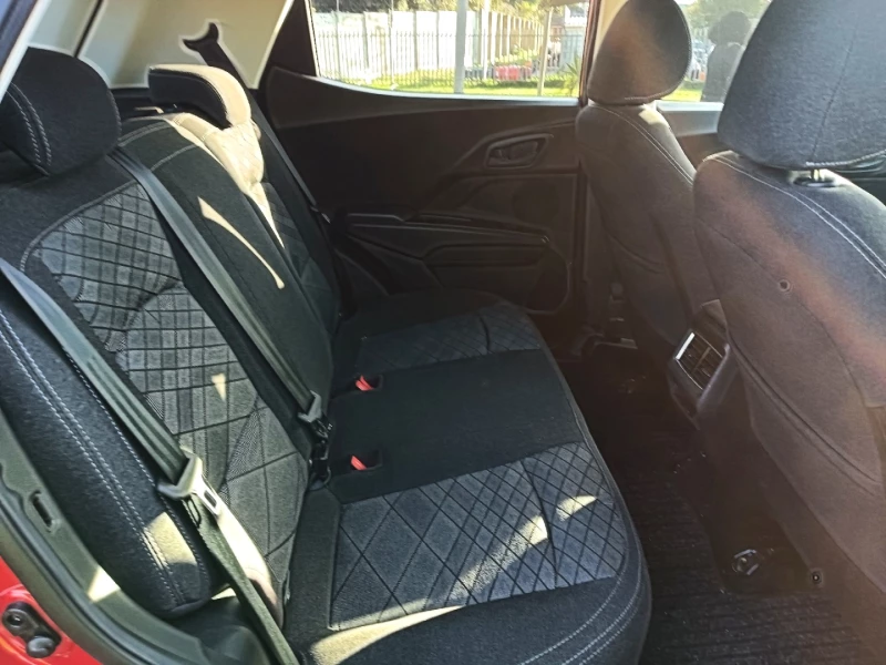 2025 Mahindra Xuv3x0 1.2t Mx3 At