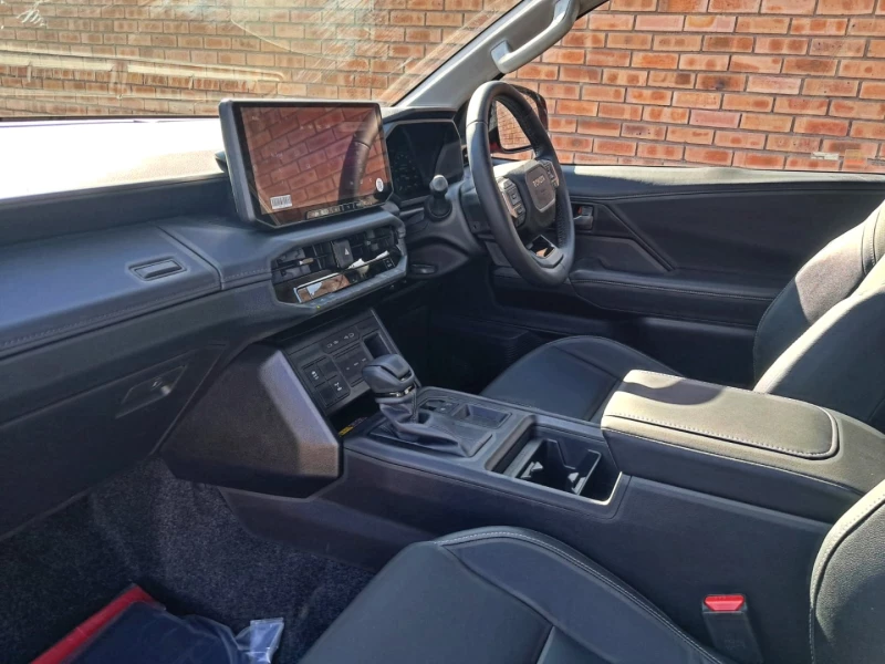 TOYOTA  HILUX XC 28 GD6 RB RAI AT