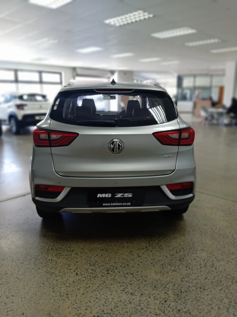 MG ZS 1.5 LUXURY A/T