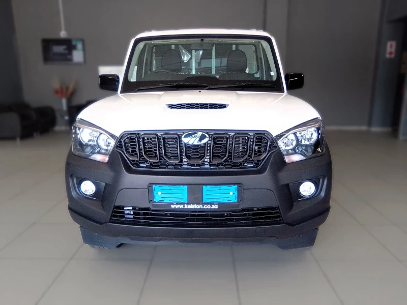 MAHINDRA PIK UP 22 MHAWK SC 4X2 MT S4 DROPSIDE AC