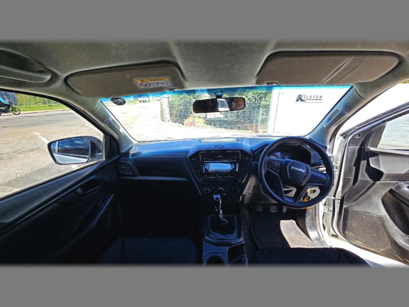 2022 Isuzu 1.9 Ddi E/cab Hr L