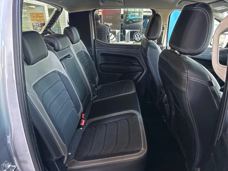 VOLKSWAGEN AMAROK DOUBLE CAB STYLE 20 10-SP AUTO 4M