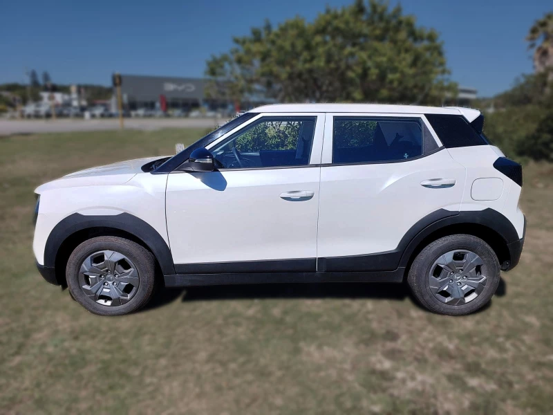 2026 Mahindra Xuv3x0 1.2t Mx2 Mt