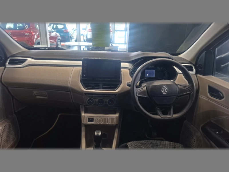 RENAULT TRIBER 1.0L EVOLUTION