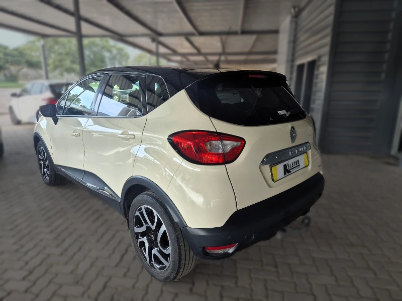 2015 Renault Captur 900t Dynamique 5 Door 66kw