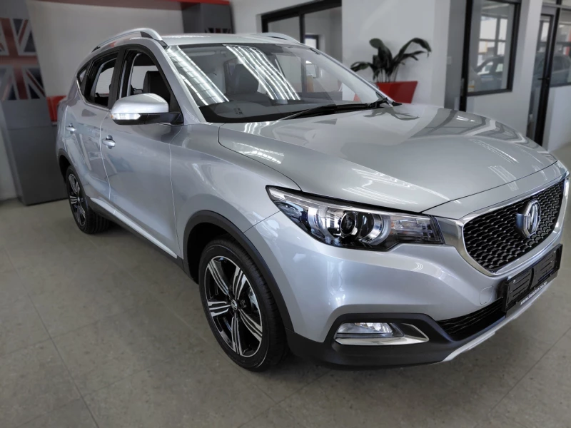 MG ZS 1.5 LUXURY A/T