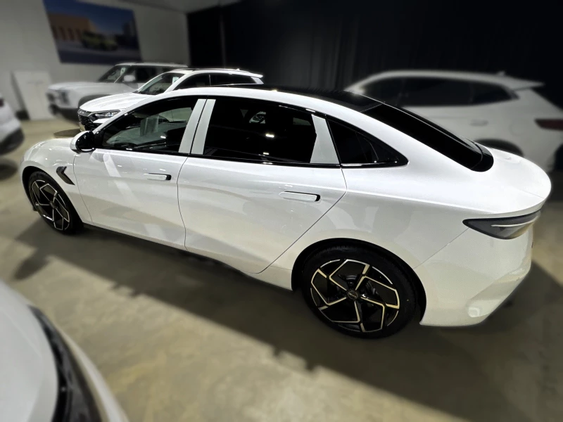 BYD SEAL PERFORMANCE AWD
