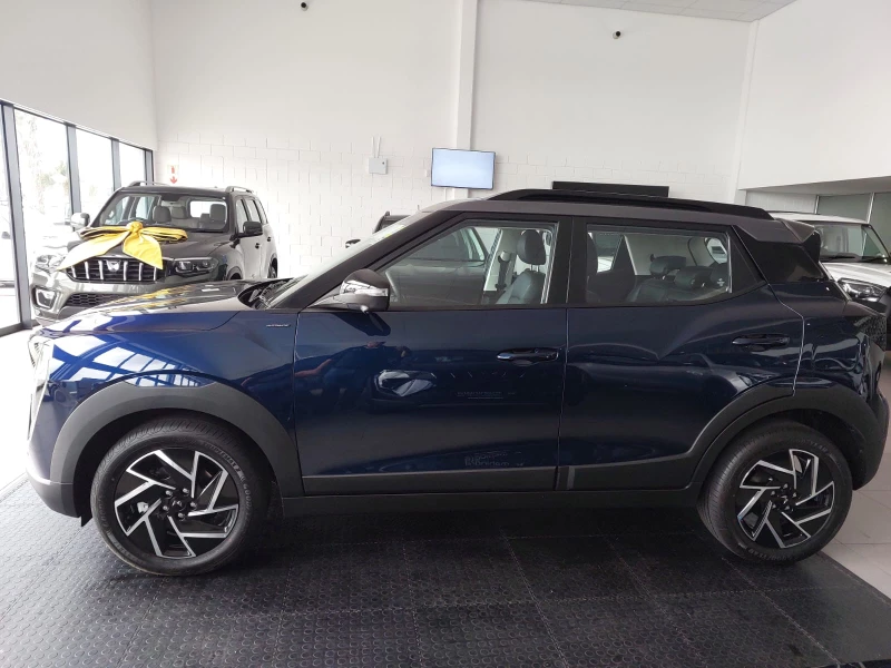 2025 Mahindra Xuv3x0 1.2t Ax7l At