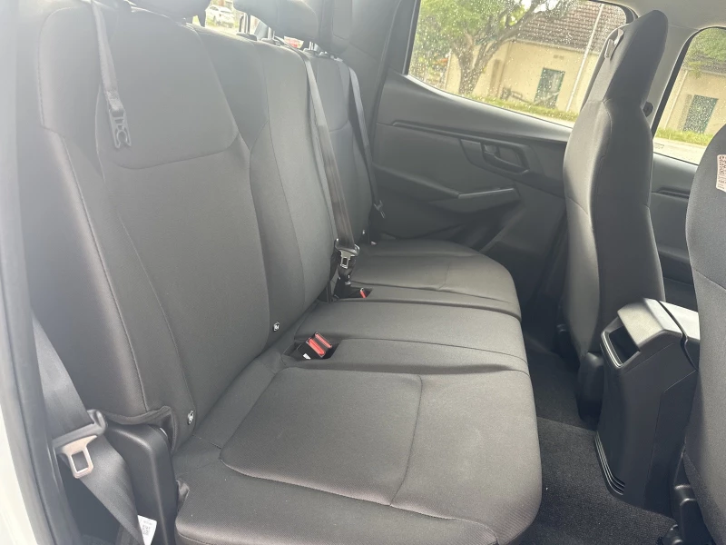 ISUZU 1.9 DDI DOUBLE CAB HR L A/T