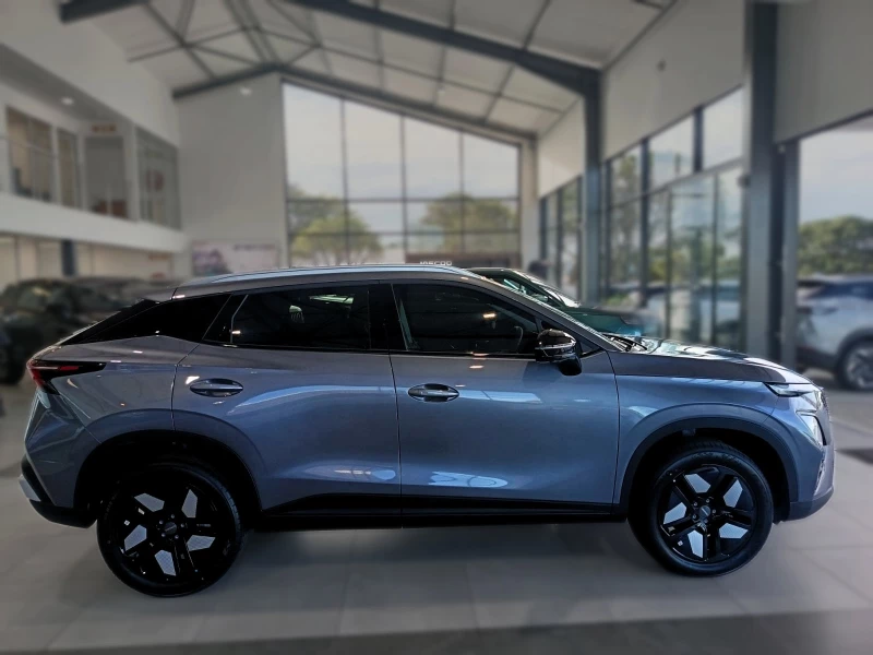 OMODA C5 HEV