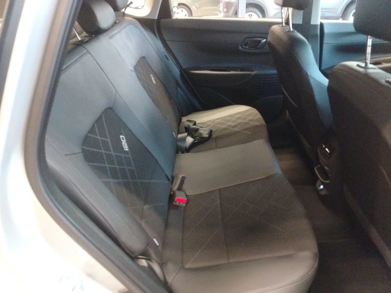 HYUNDAI I20 1.4 PREMIUM AT MY24