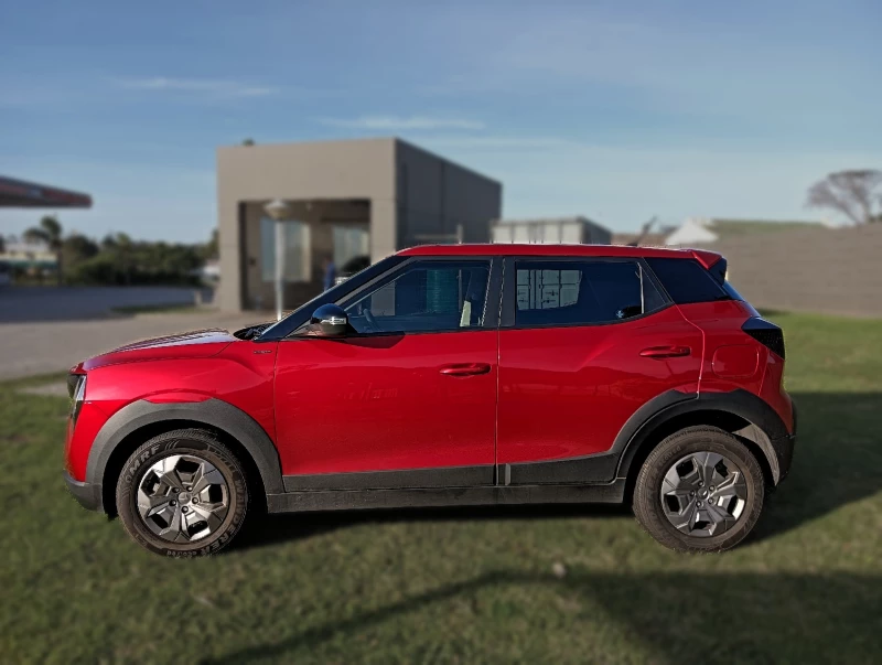 2025 Mahindra Xuv3x0 1.2t Mx3 At