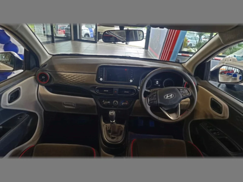 HYUNDAI GRAND I10 12 EXECUTIVE SEDAN