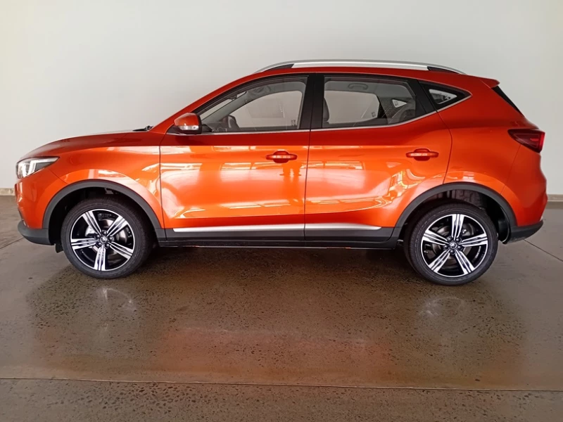 MG ZS 1.5 LUXURY A/T