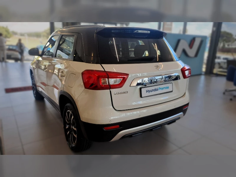 2022 Suzuki Vitara Brezza 15 Glx At