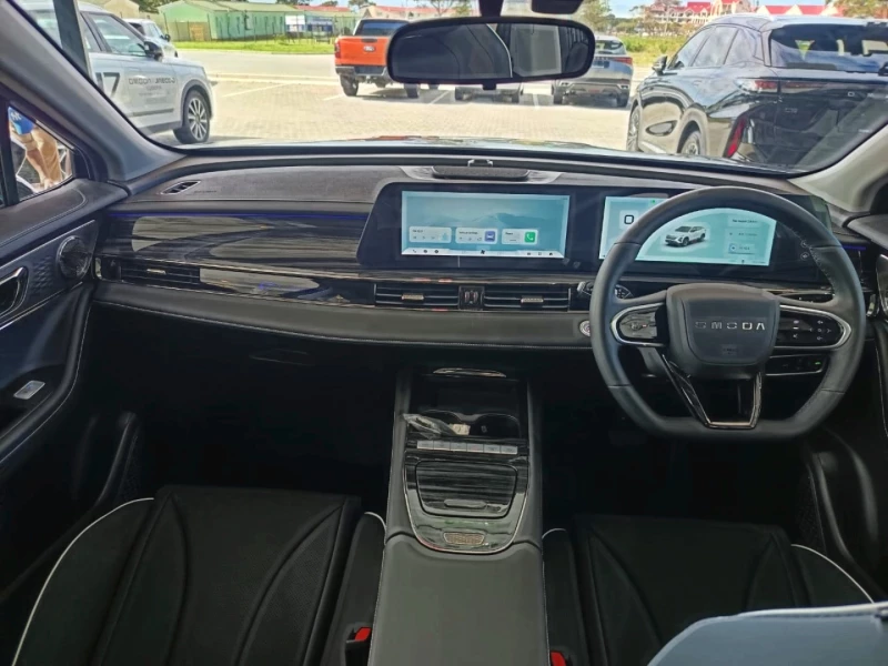 OMODA C5 HEV