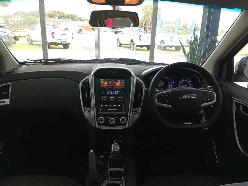 JMC VIGUS DOUBLE CAB DIESEL AT 4X2