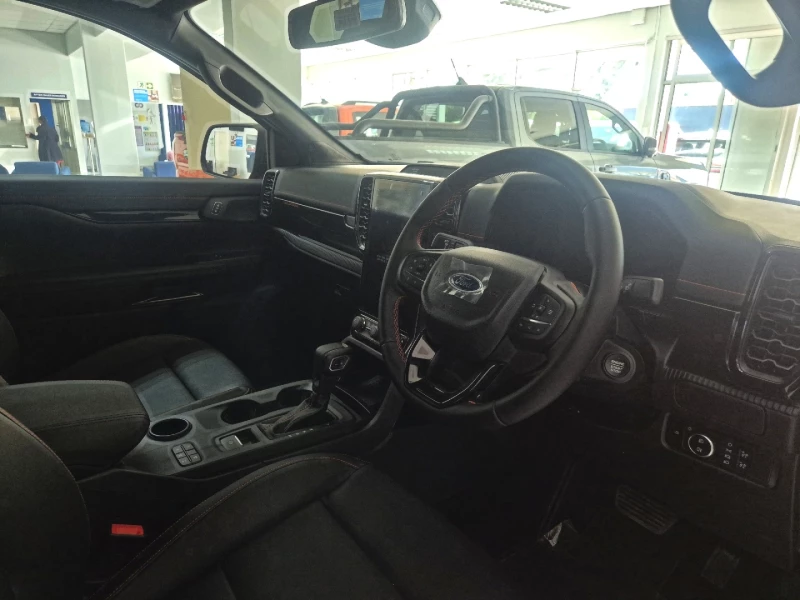 FORD RANGER DOUBLE CAB 2.3L WILDTRAK 4X2 10AT
